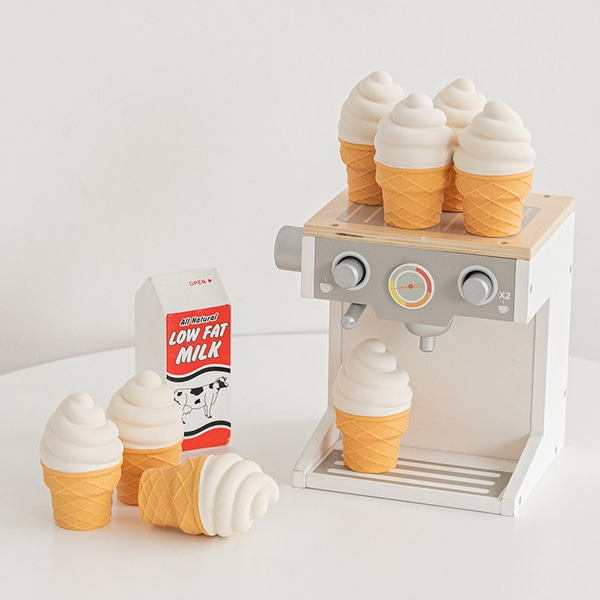 아이스크림 라텍스 장난감 (삑삑)